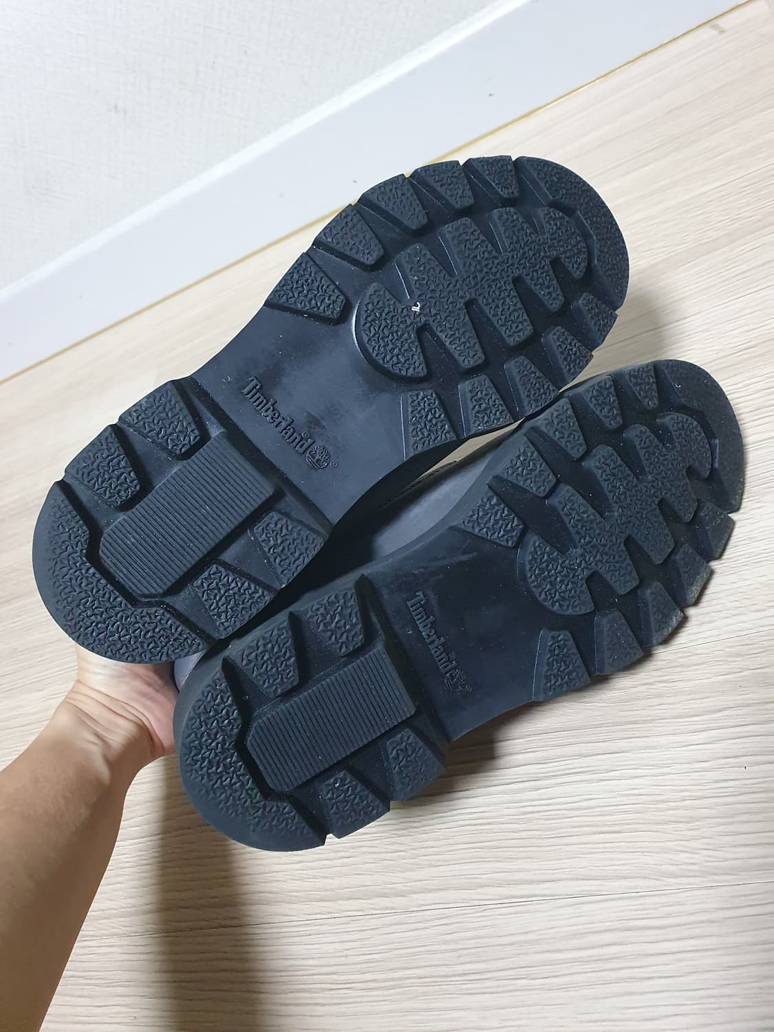 팀버랜드 6인치 다크 그레이 부츠 250 상품이미지7