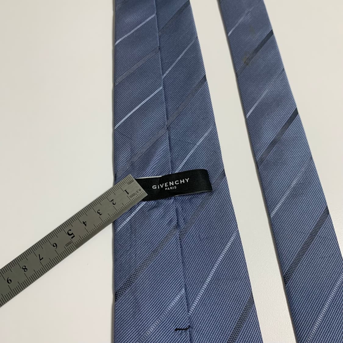 지방시(GIVENCHY) 신형라벨 스트라이프 명품넥타이 B+등급 상품이미지5