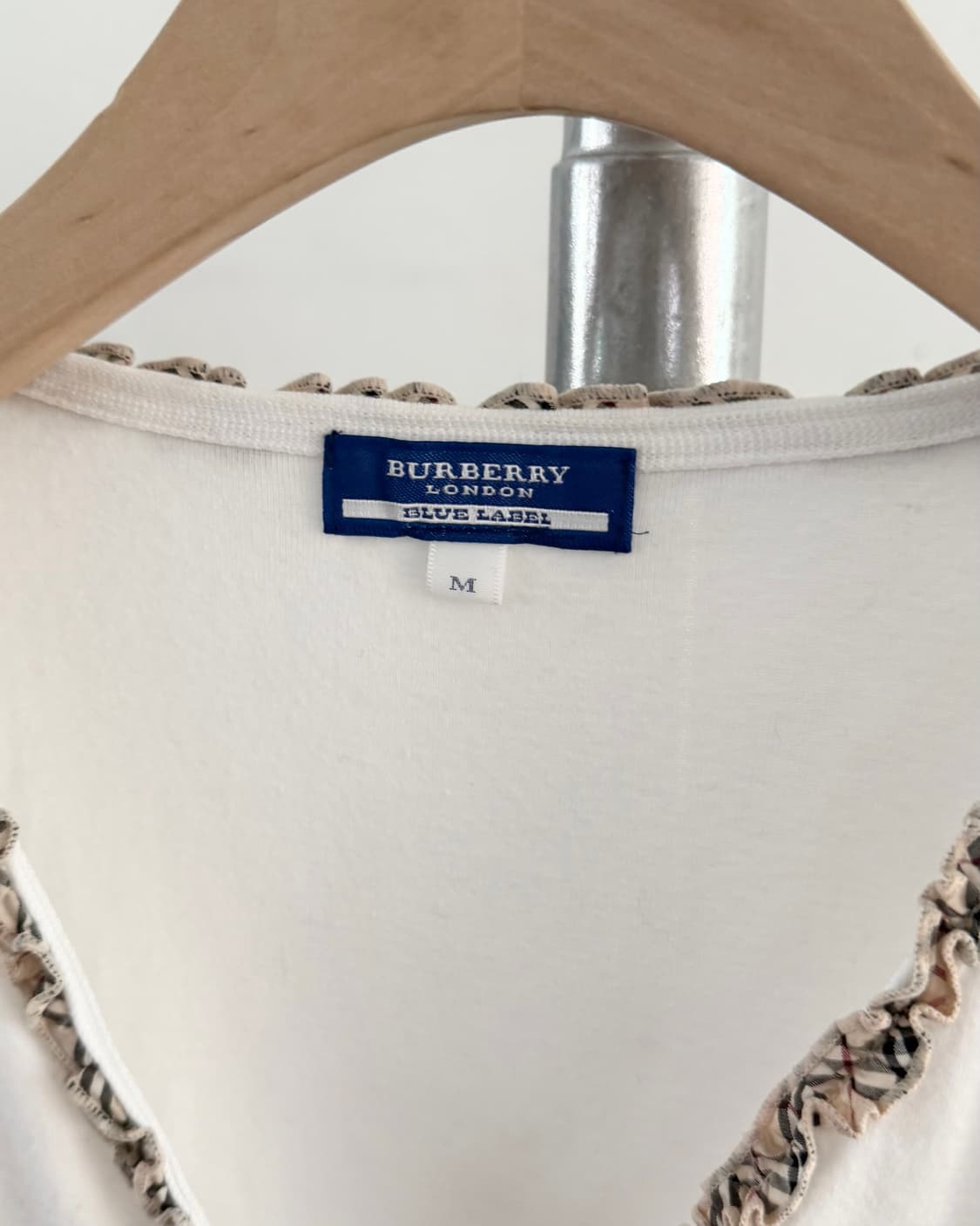 Burberry 버버리 블루라벨 기마로고 프릴 디테일 코튼 가디건 상품이미지7
