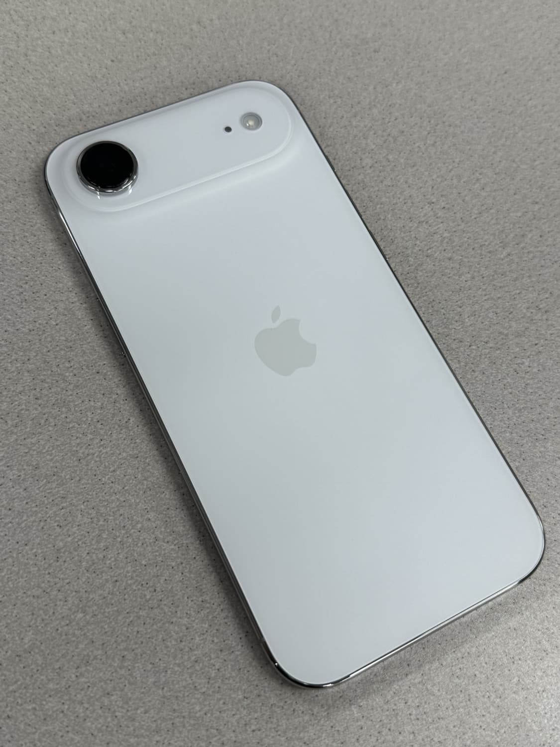 아이폰17에어 512 자급제새상품급 상품이미지1