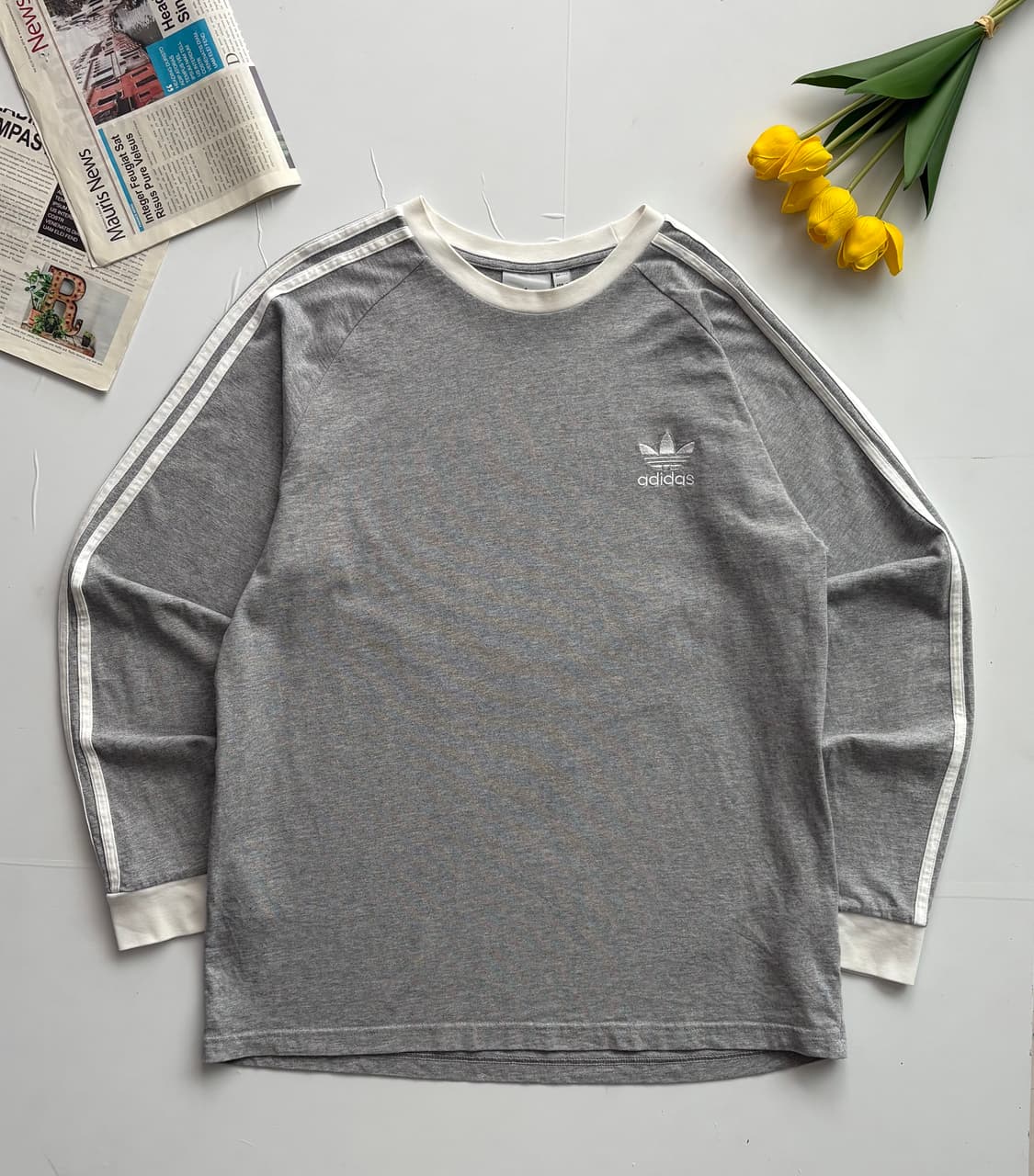 adidas 아디다스 불꽃 그레이 티셔츠 상품이미지2