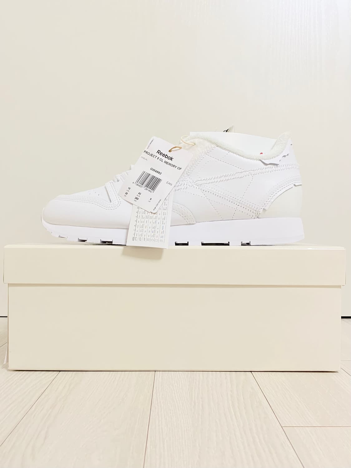 MAISON MARGIELA X REEBOK CLASSIC LEATHER 상품이미지1
