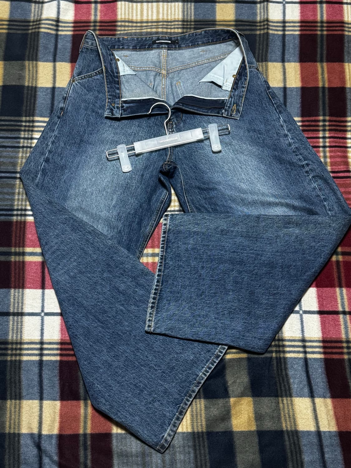 해칭룸 와이드 커브진 (워시드 블루, 4) 상품이미지2