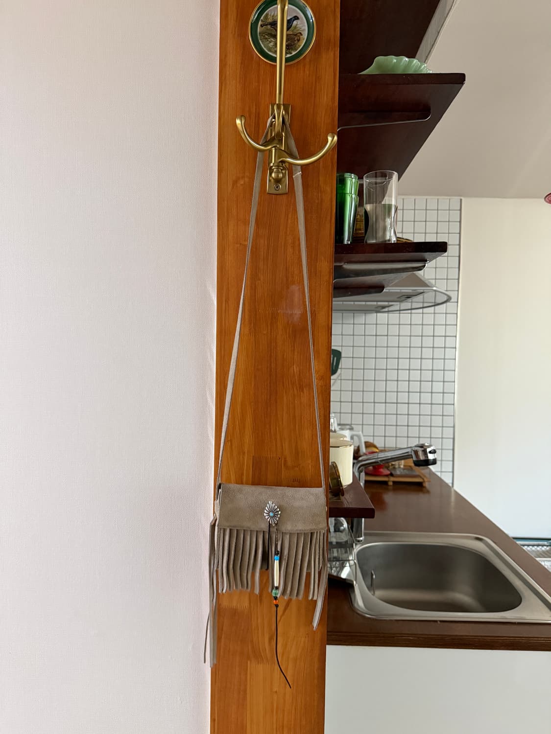 CAMATECLUB 라이트 태슬 백 샌드 베이지 (카마테클럽) 상품이미지5