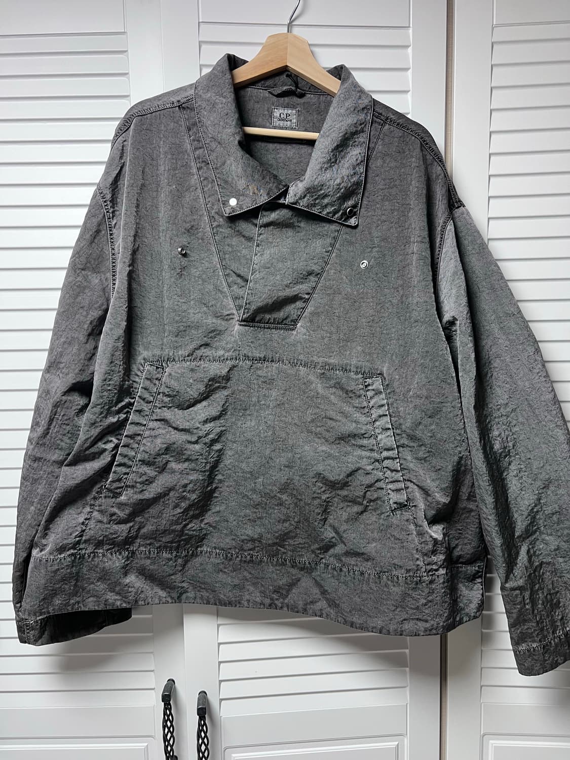 [2XL] C.P 컴퍼니 아워레가시 워크샵 아노락 다크 그레이 상품이미지1