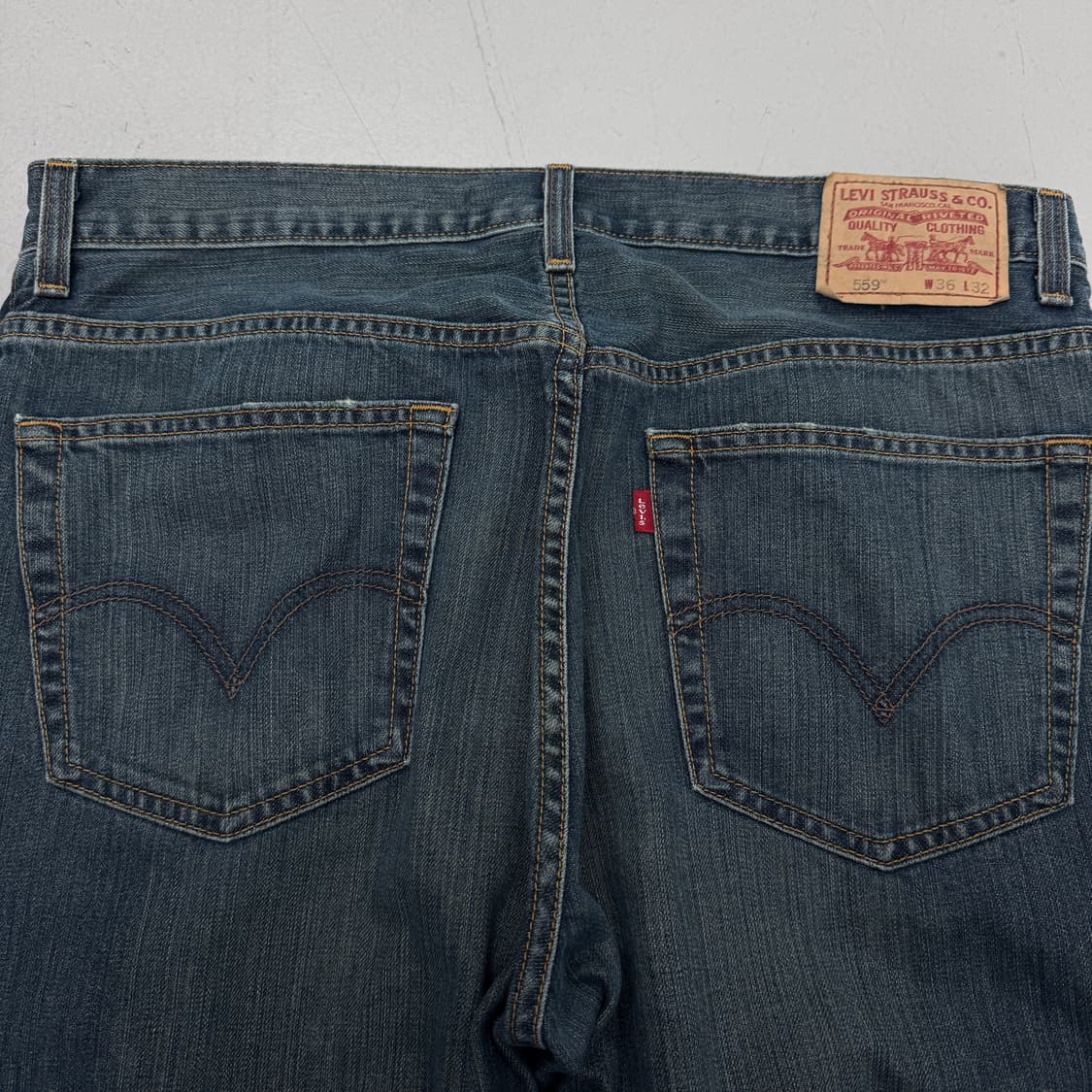 리바이스 00s 559 새깅 워싱 스케이터 와이드 데님팬츠 상품이미지5