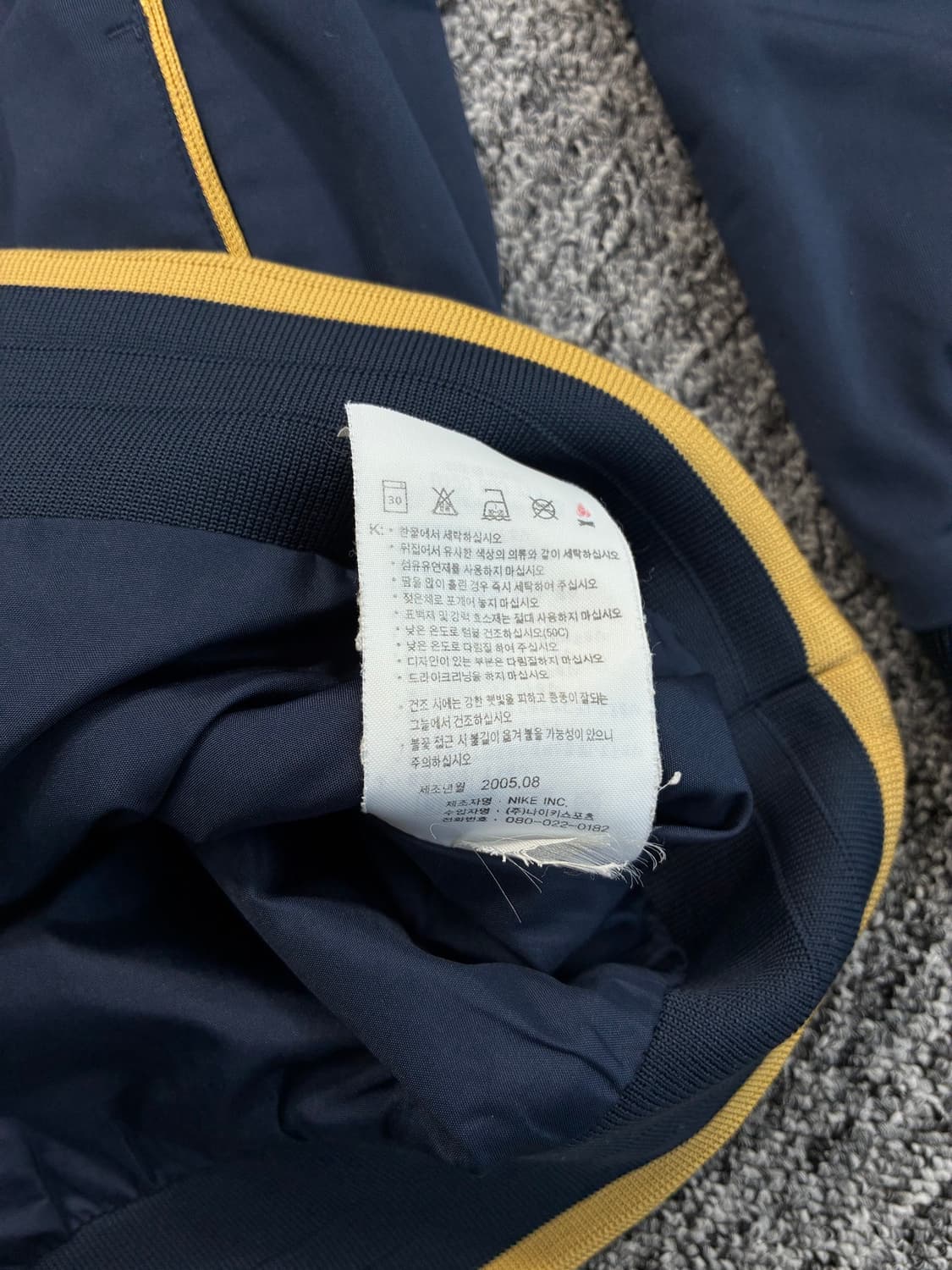 나이키 00s 네이비 금장로고 트랙탑 자켓 XL 상품이미지7