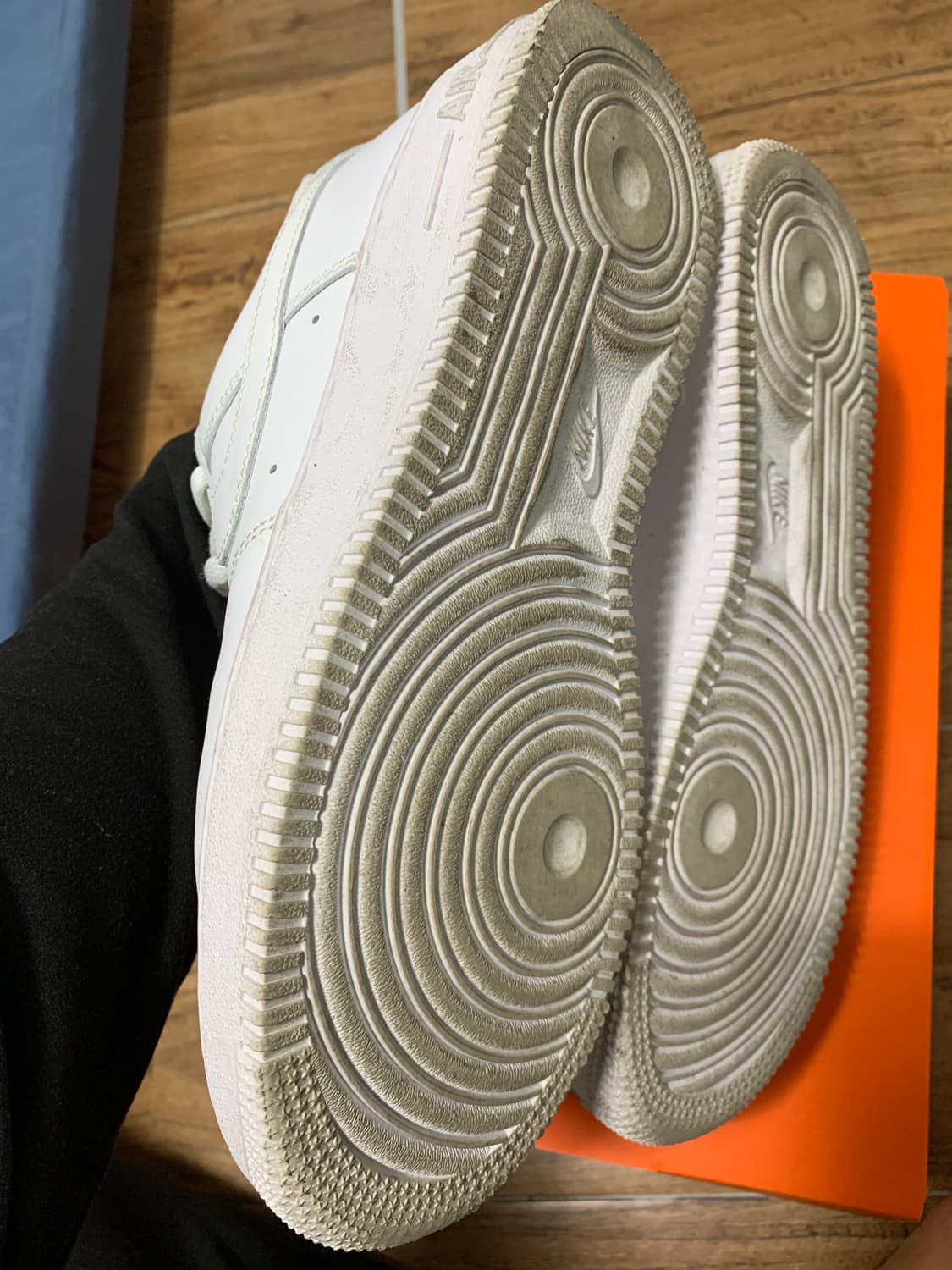 나이키 에어포스 로우 올백 상품이미지2