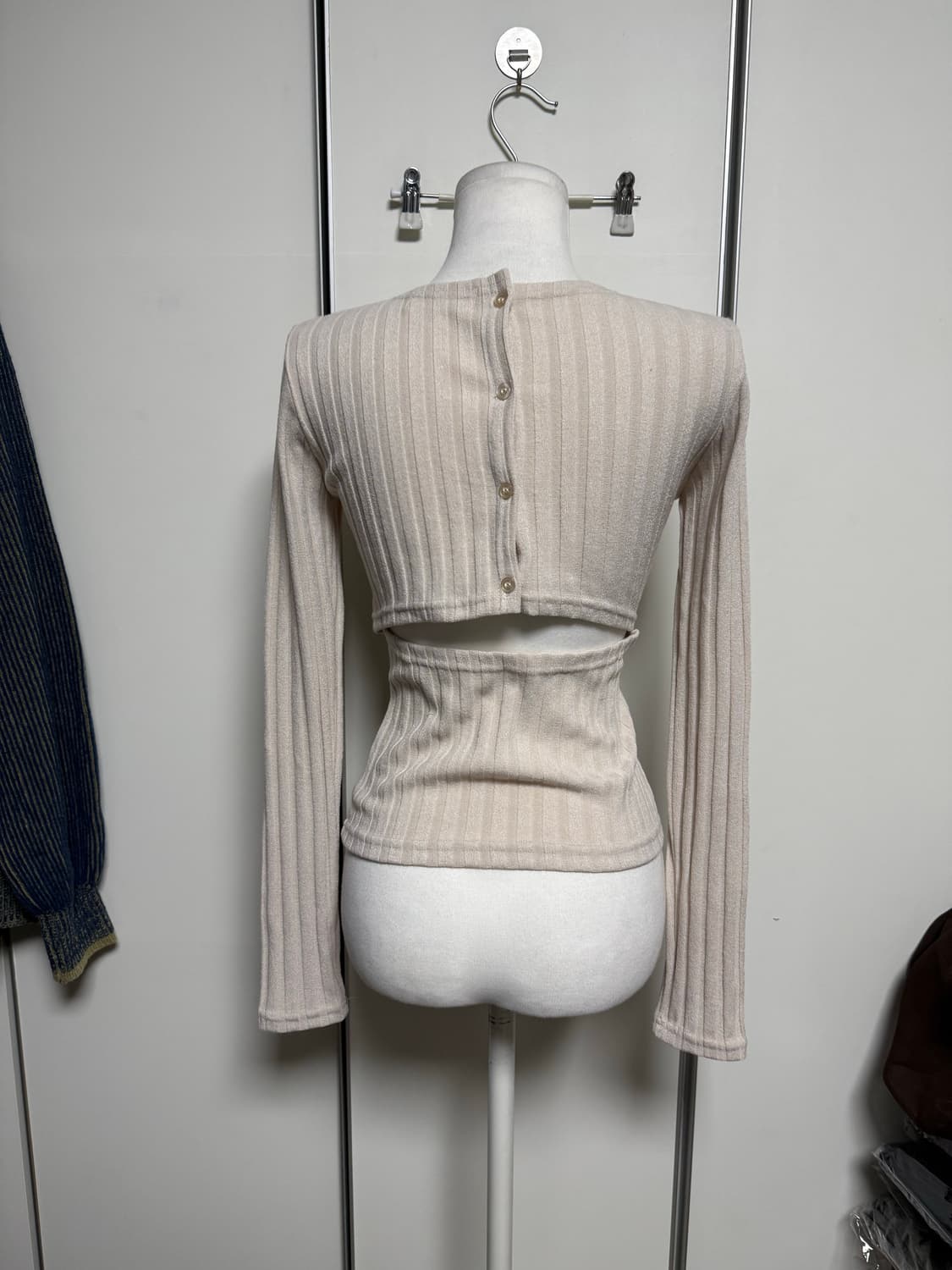 백트임 골지티셔츠 상품이미지1