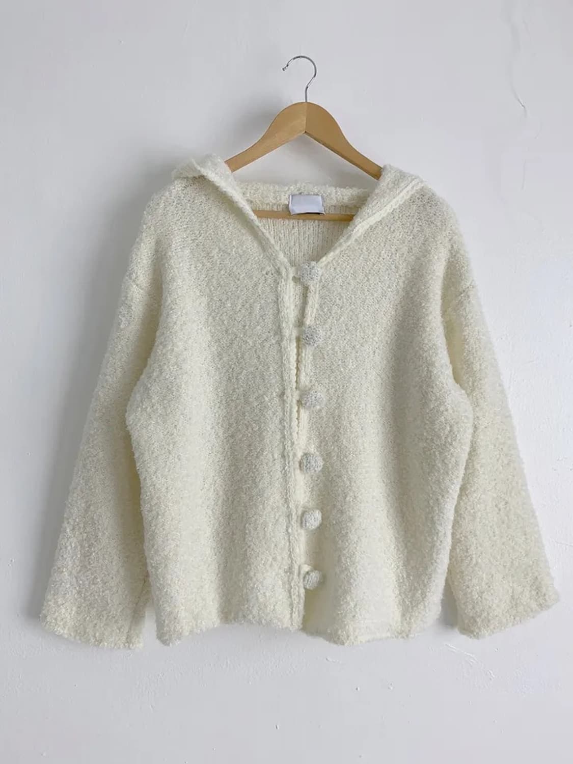 러브앤드팝 니트 가디건 판매합니다 상품이미지1