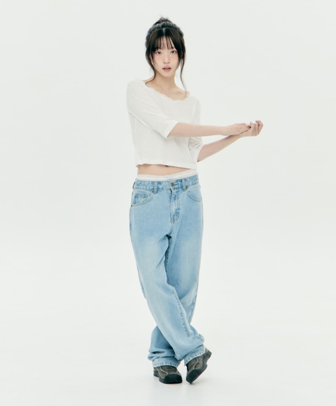 [새상품] 벨라하디드st 연청 데님 로우라이즈 와이드팬츠 상품이미지3