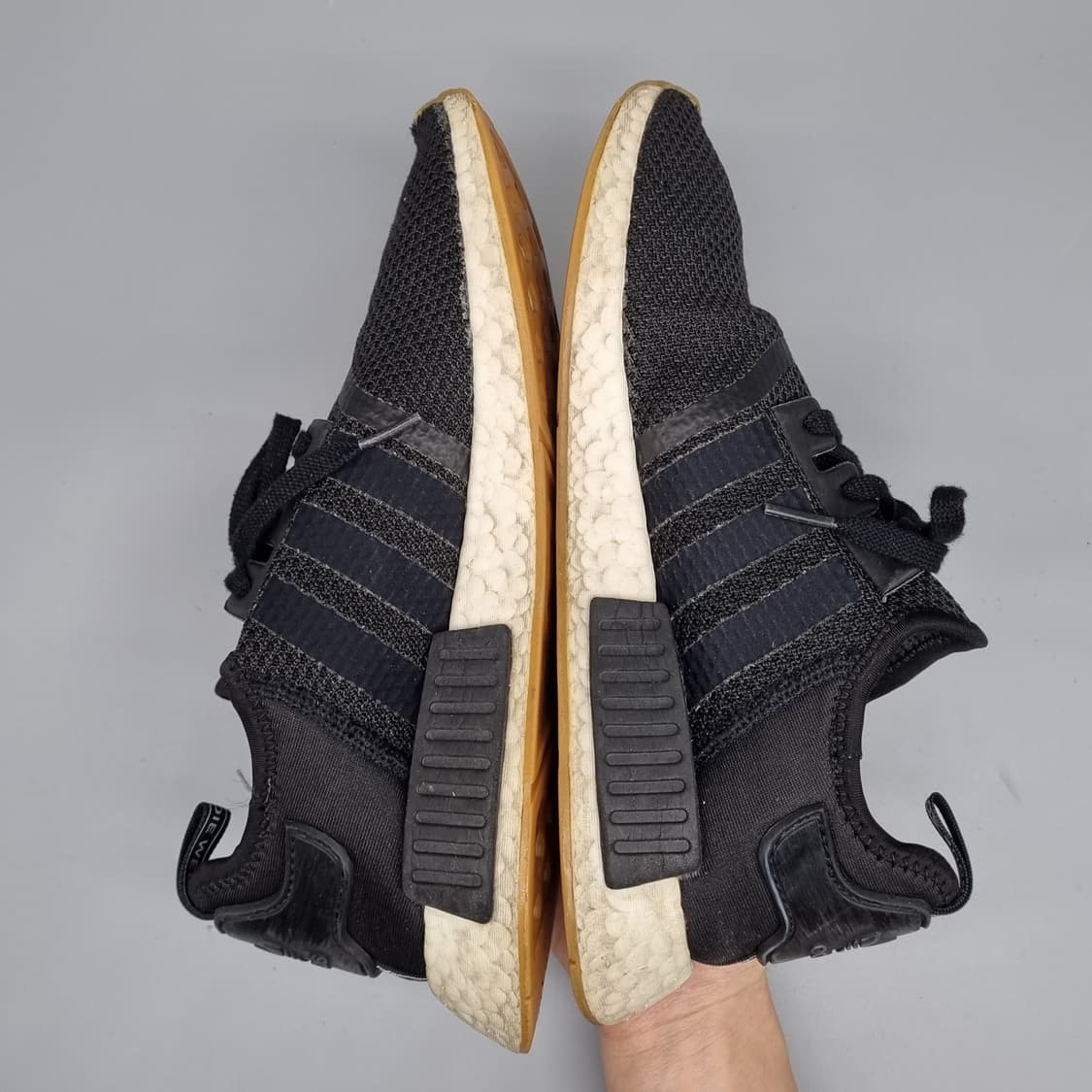 아디다스 NMD R1 남성운동화275 상품이미지5