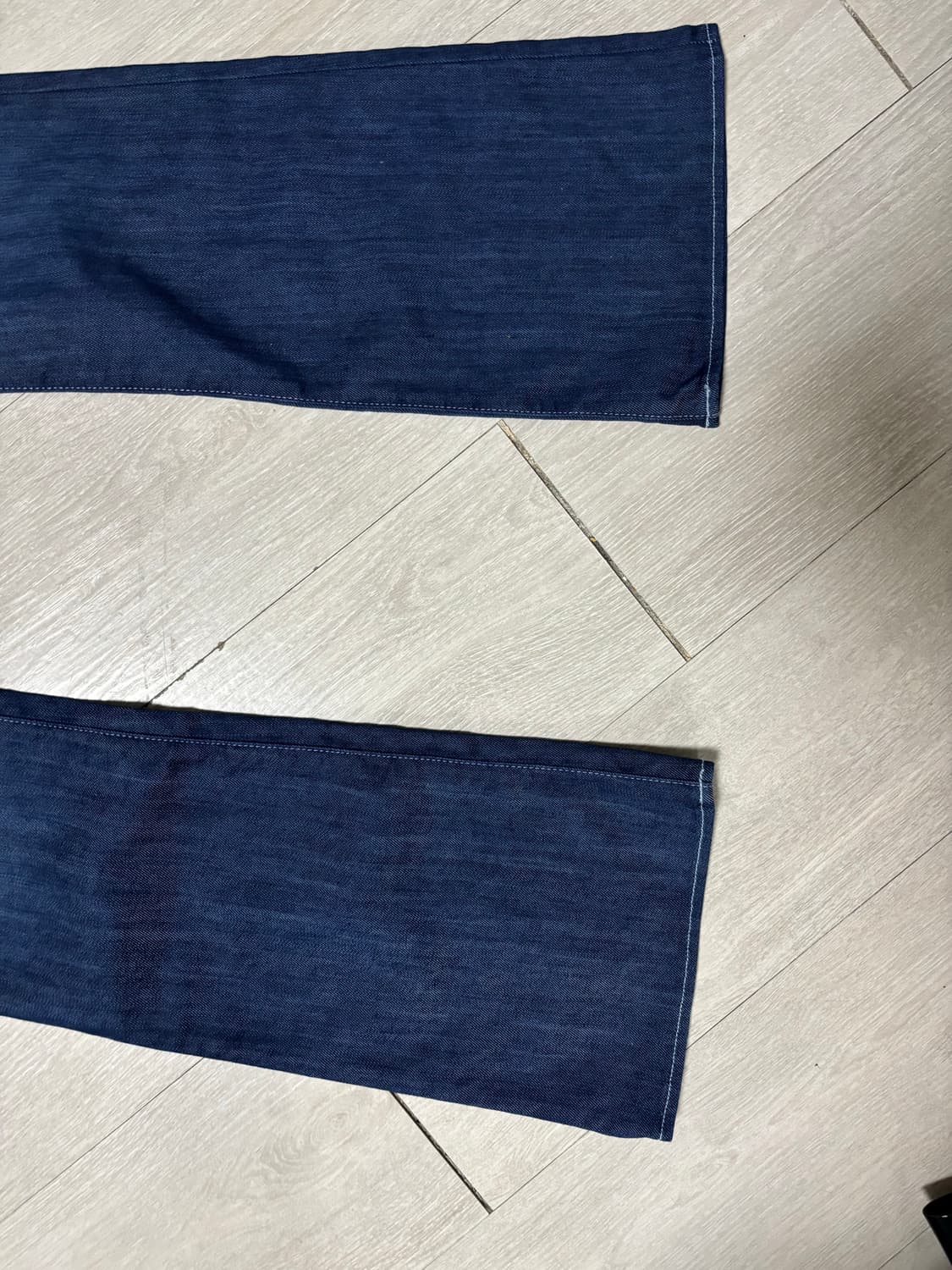 락앤리퍼블릭 부츠컷 로우라이즈 25 상품이미지3