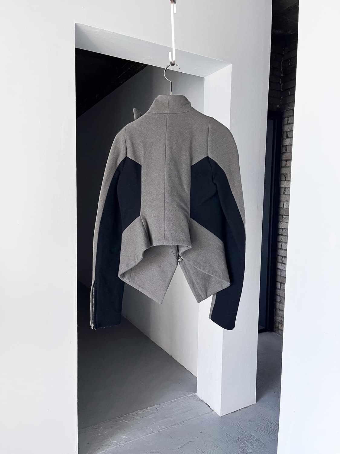 GARETH PUGH 상품이미지2