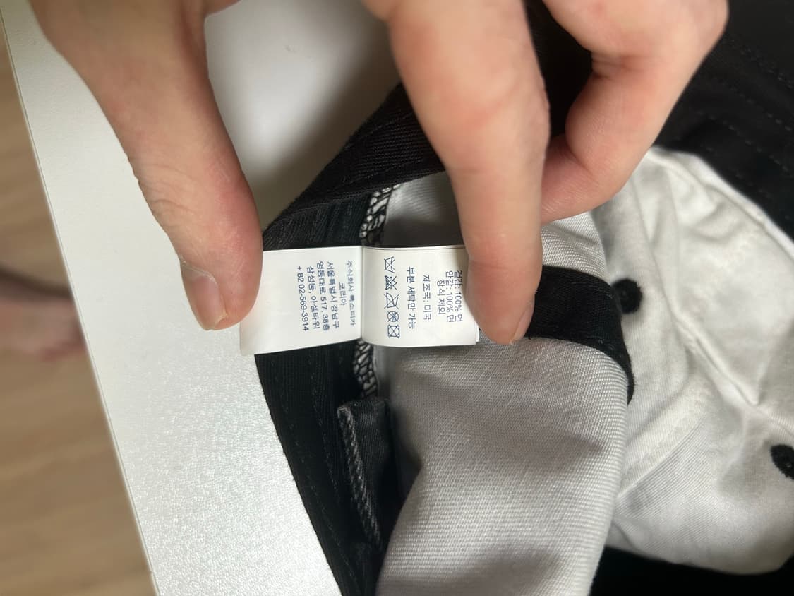 슈프림 6패널 블랙 볼캡 25ss 상품이미지5