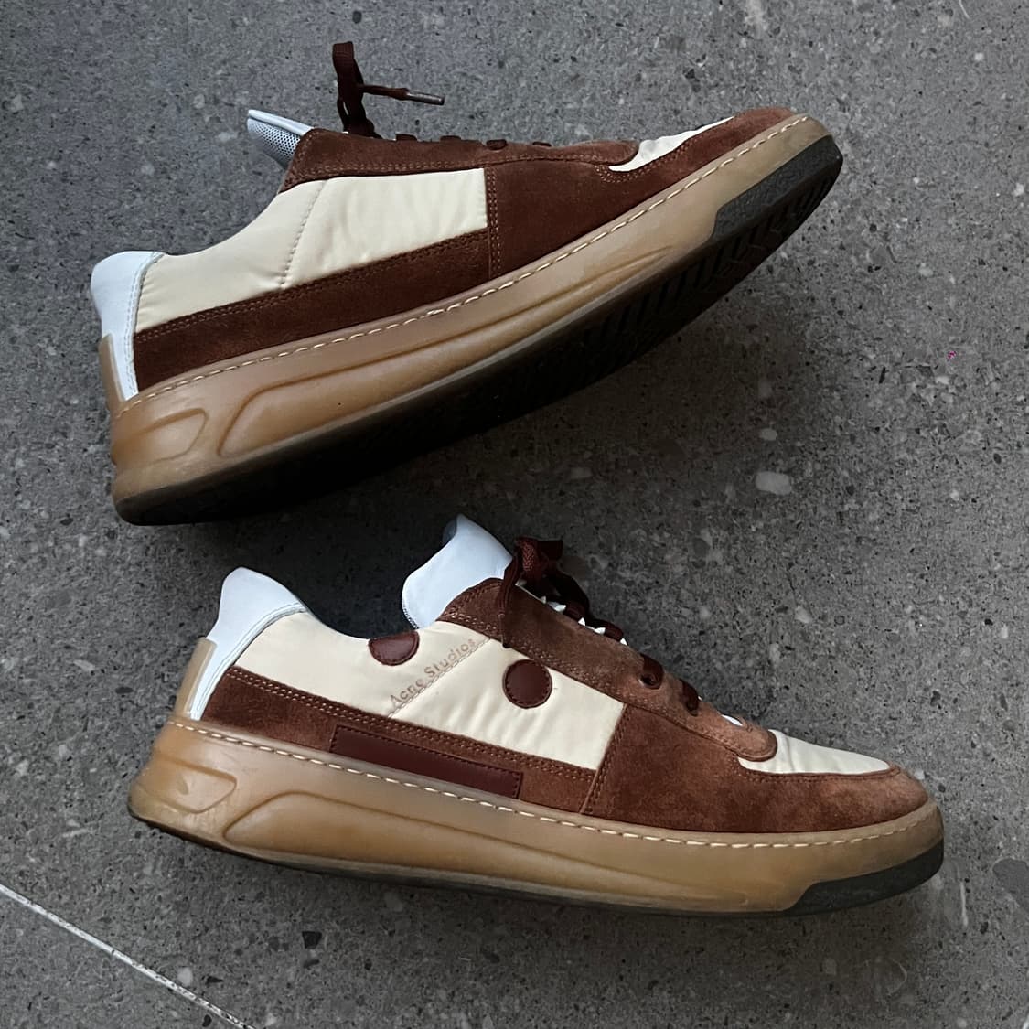 아크네스튜디오 페리 스니커즈 브라운 43 상품이미지2