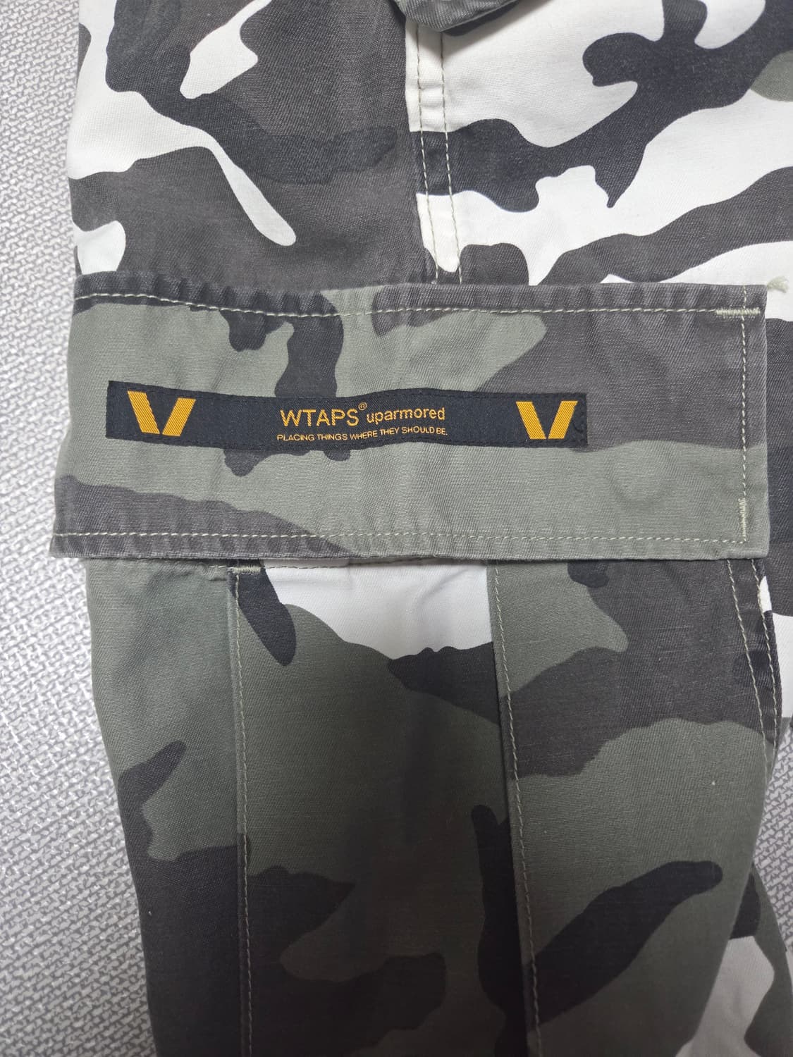 더블탭스 카고바지 팬츠 팝니다 상품이미지3