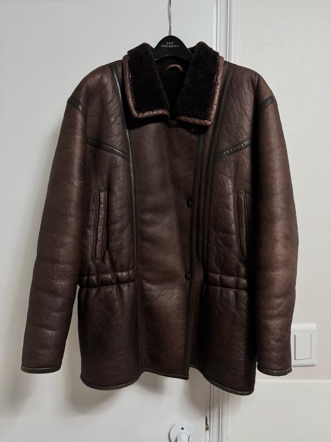 빔즈 레더무스탕 브라운 상품이미지1