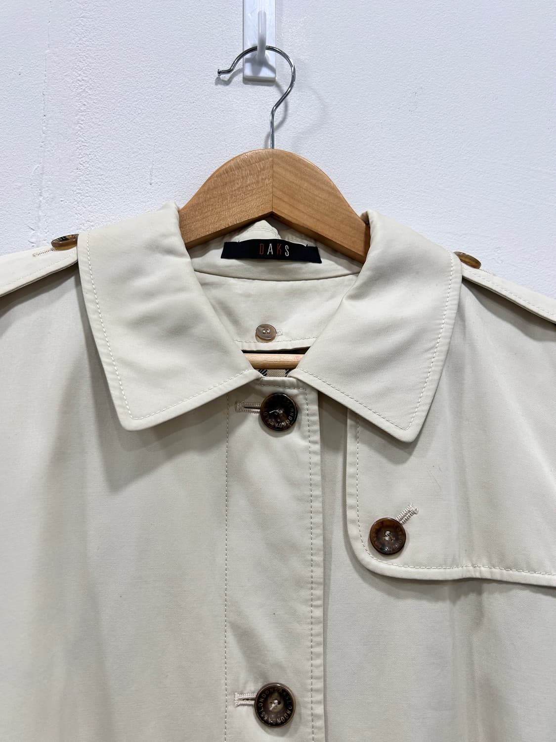 닥스 내피 탈부착 연베이지 트렌치코트 여성 M사이즈 상품이미지3