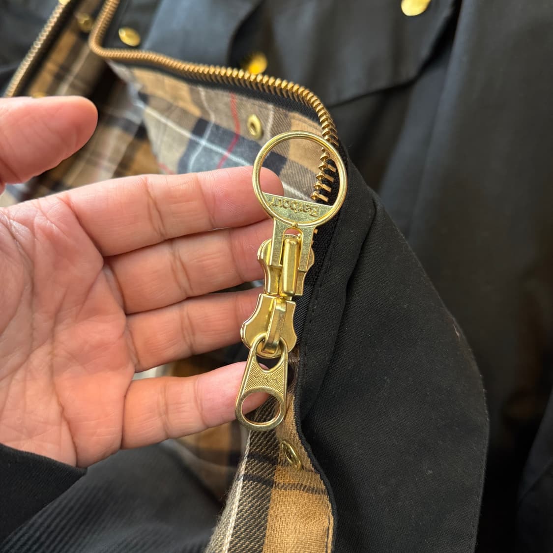 21FW 바버 인터네셔널 A7 왁스자켓 44 상품이미지7