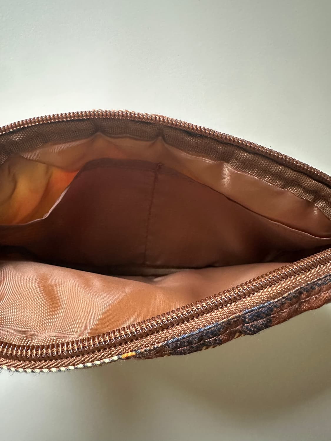 베이프 베이비 마일로 체크 크로스백 상품이미지3