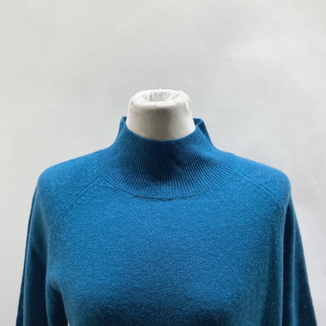 조르쥬레쉬 2022 여성반폴라순모니트티 90  상품이미지2