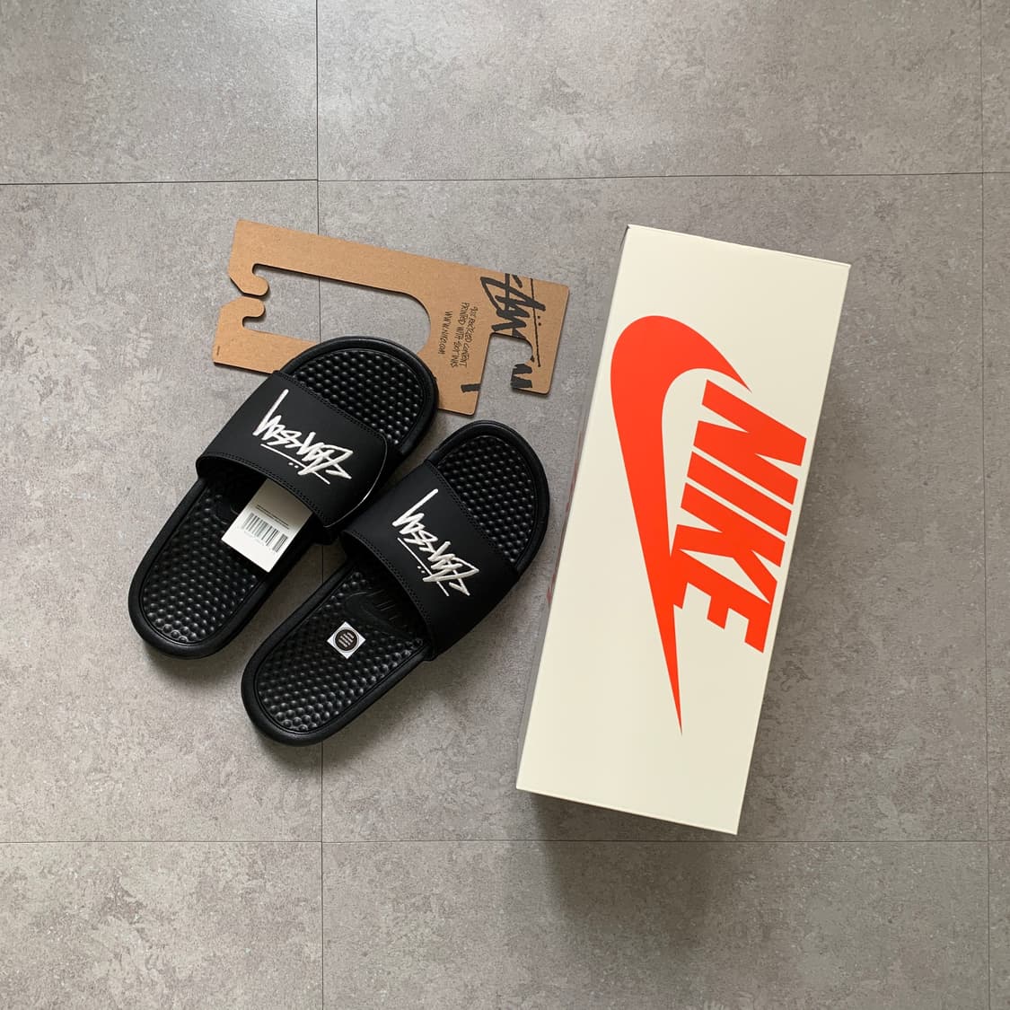 [240] 나이키 x 스투시 - 베나시 슬리퍼 상품이미지1