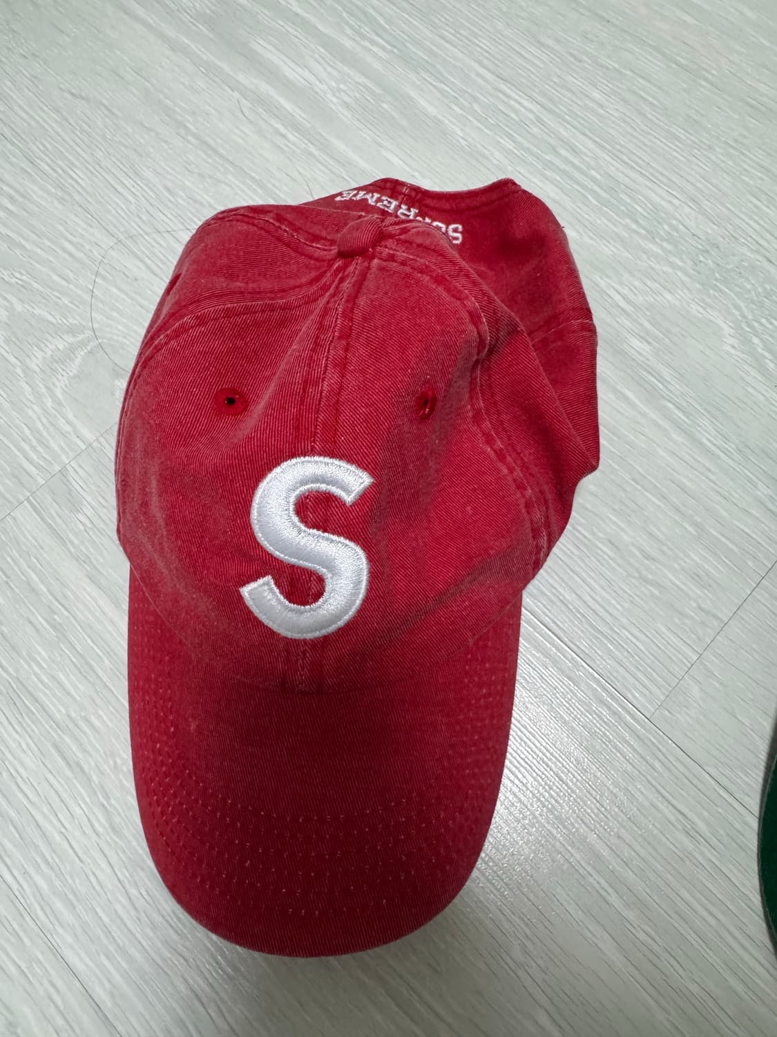슈프림 캡 상품이미지1