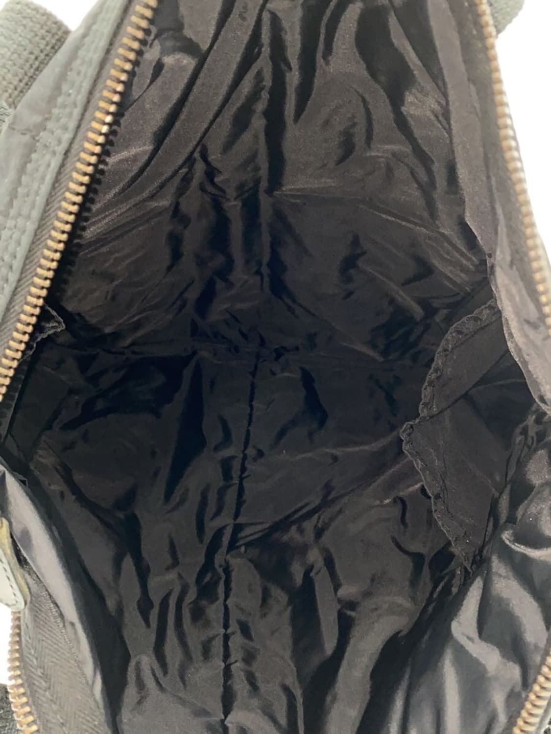 나이젤 카본 웨더 클로스 헬멧백 상품이미지6