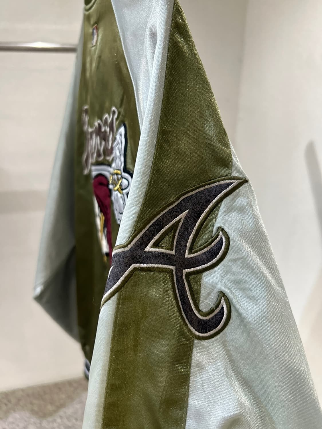 MLB 브레이브스 올드스쿨 자켓 상품이미지4