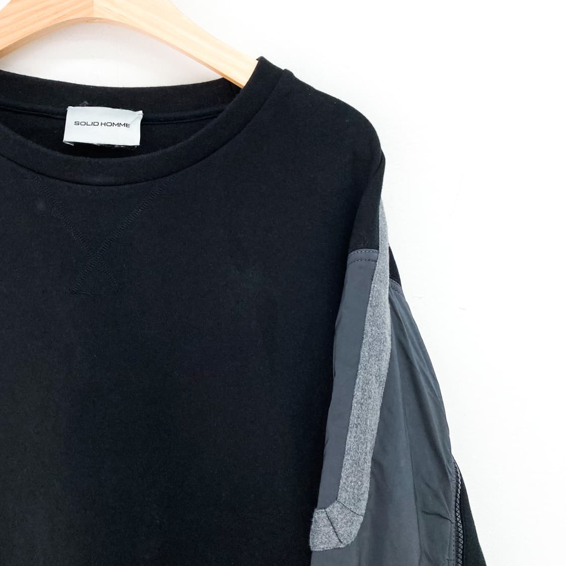 솔리드 옴므 우영미 사이드 지퍼 라인 맨투맨 상품이미지4