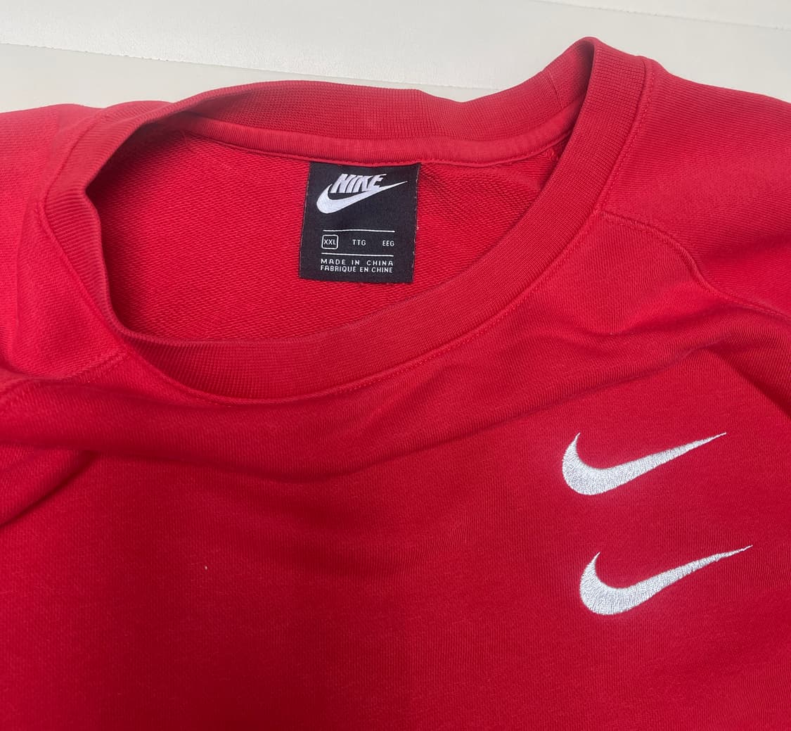 나이키 더블 스우시 크루넥 레드 맨투맨 XXL 상품이미지3