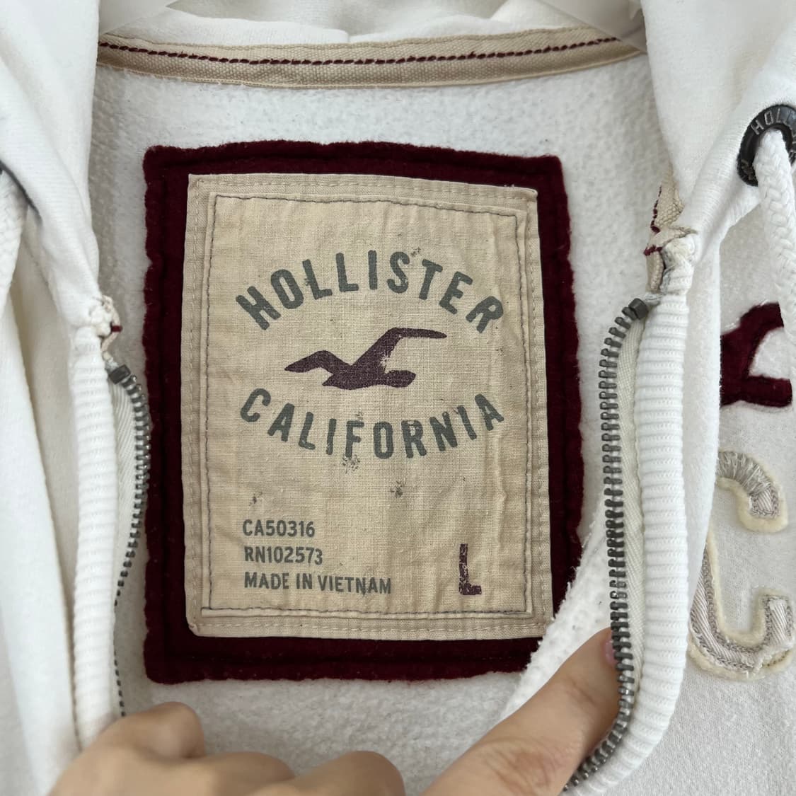 홀리스터 자수로고 아이보리 후드집업 상품이미지6