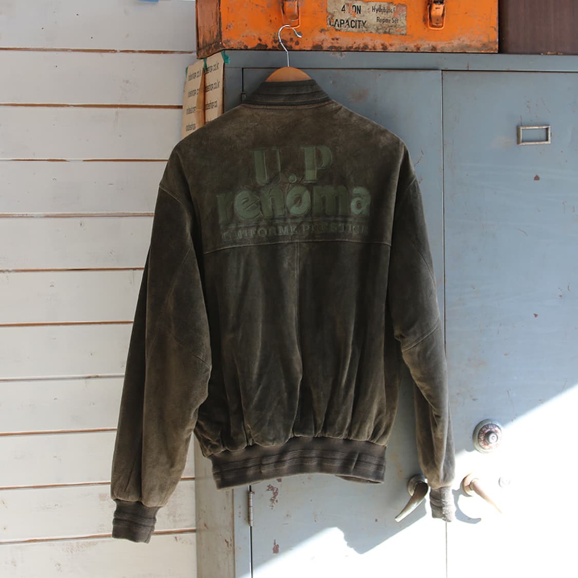 (착용컷) U.P renoma 스웨이드 블루종 (남성용 103) 상품이미지4