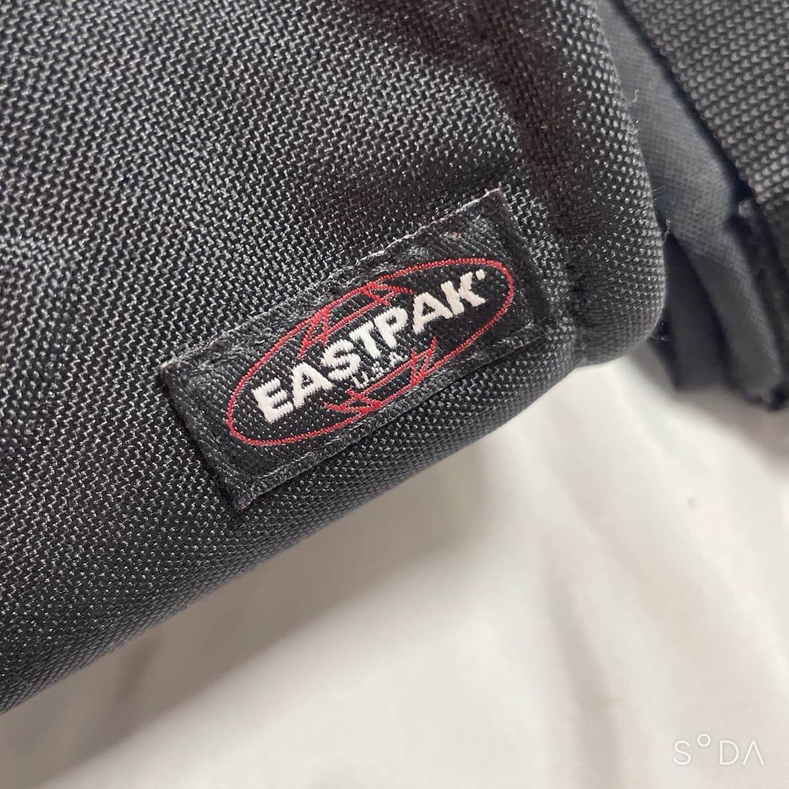 이스트팩 x 텔파 블랙 쇼퍼백 미니 상품이미지2