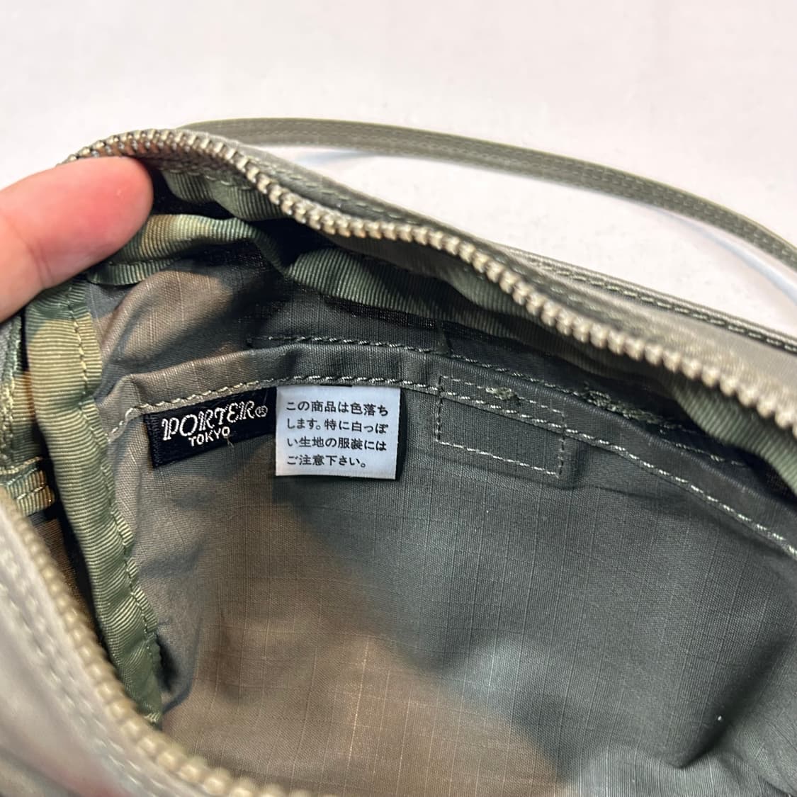 요시다 포터 미니 크로스백 숄더백 지갑 올리브 그린 V15 상품이미지8