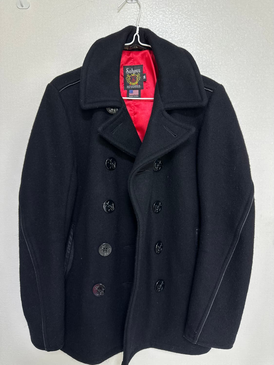 Schott 브랜드의 레더 트림이 특징인 740C 모델 피코트 상품이미지1