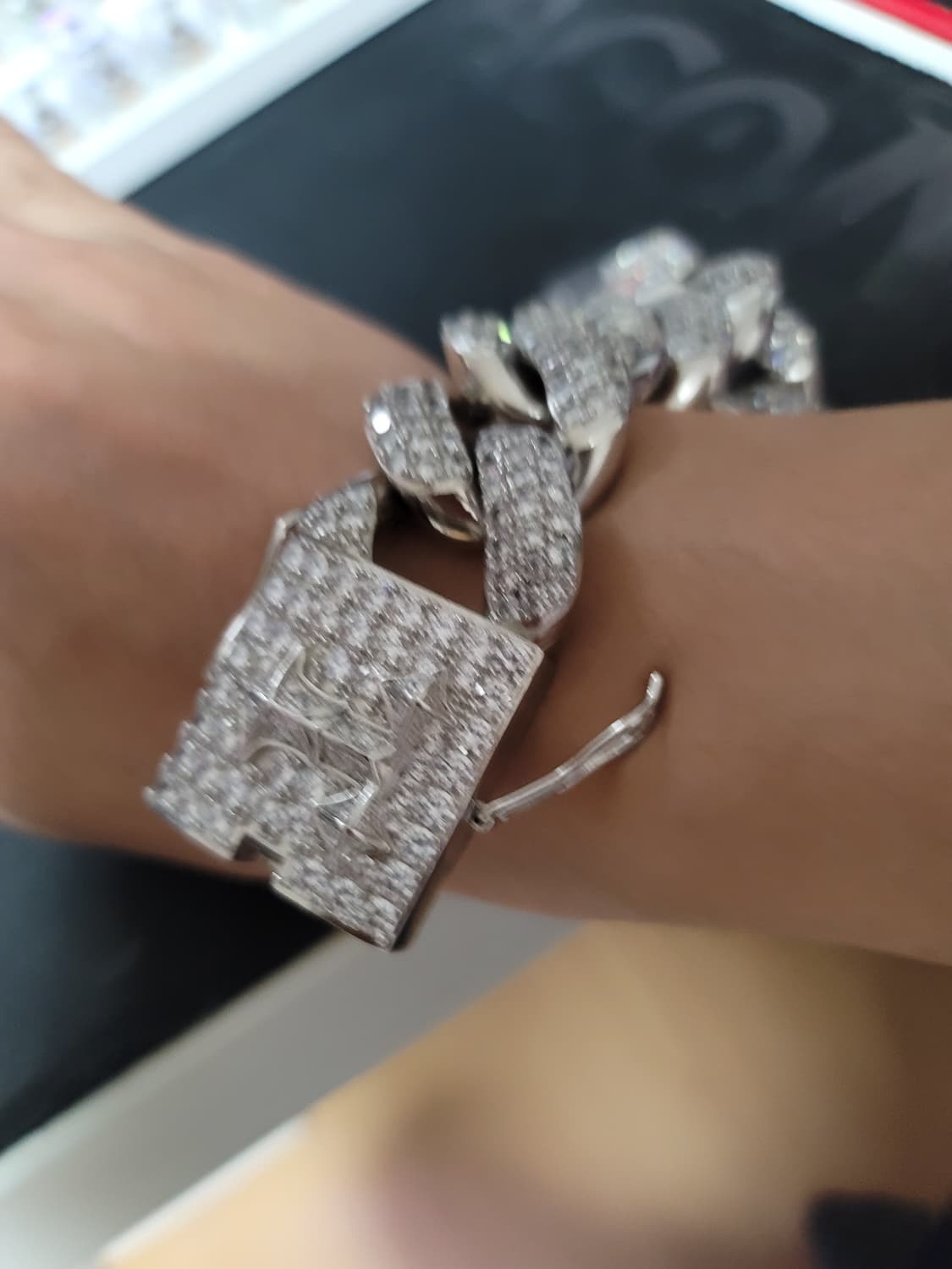 타이쿤즈 30미리 아이스쿠반 팔찌 길이23 상태굿 상품이미지1