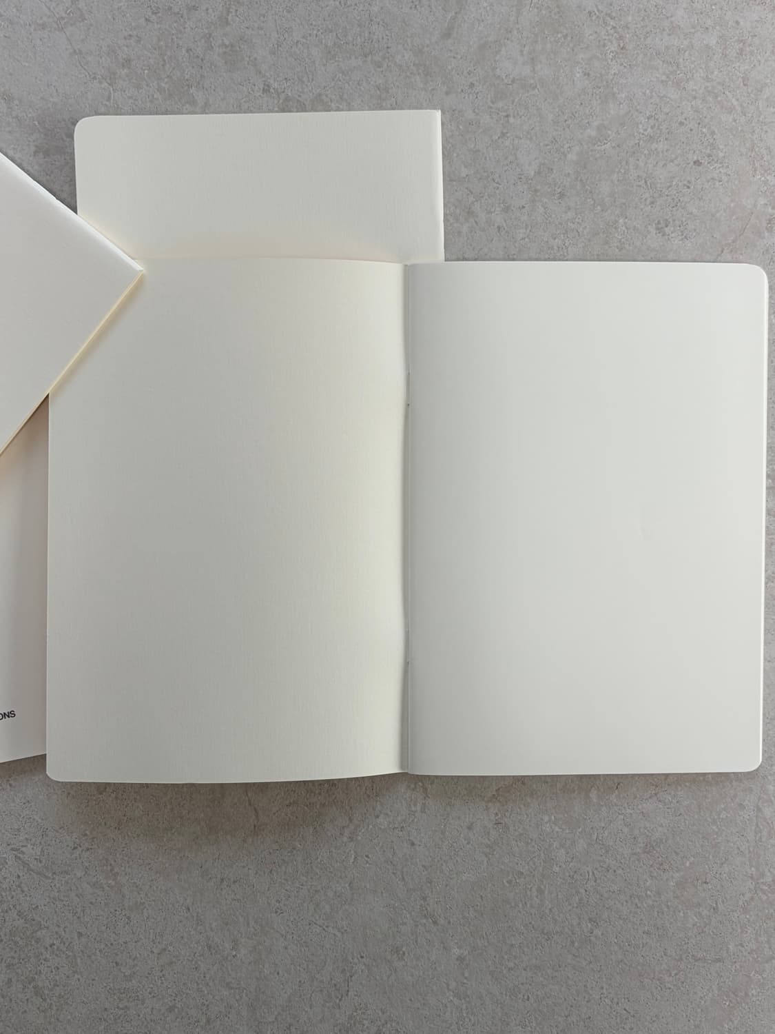 꼼데가르송 노트 상품이미지3