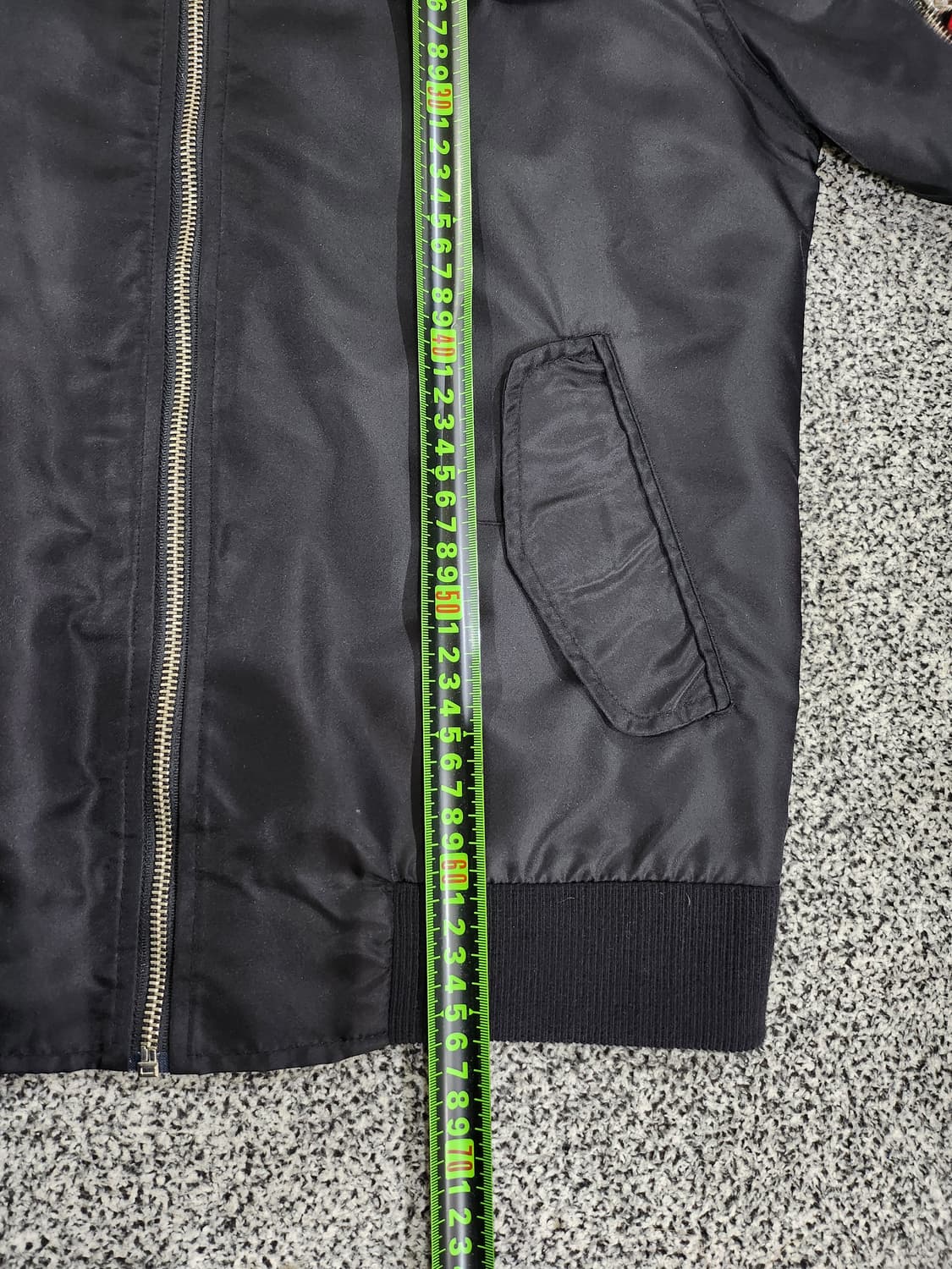 유니크한 패치 디테일! 블랙 MA-1 항공점퍼 -L 상품이미지7