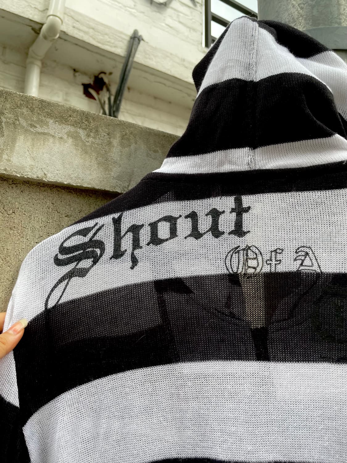 스트라이프 시스루 레터링 후드집업  상품이미지5