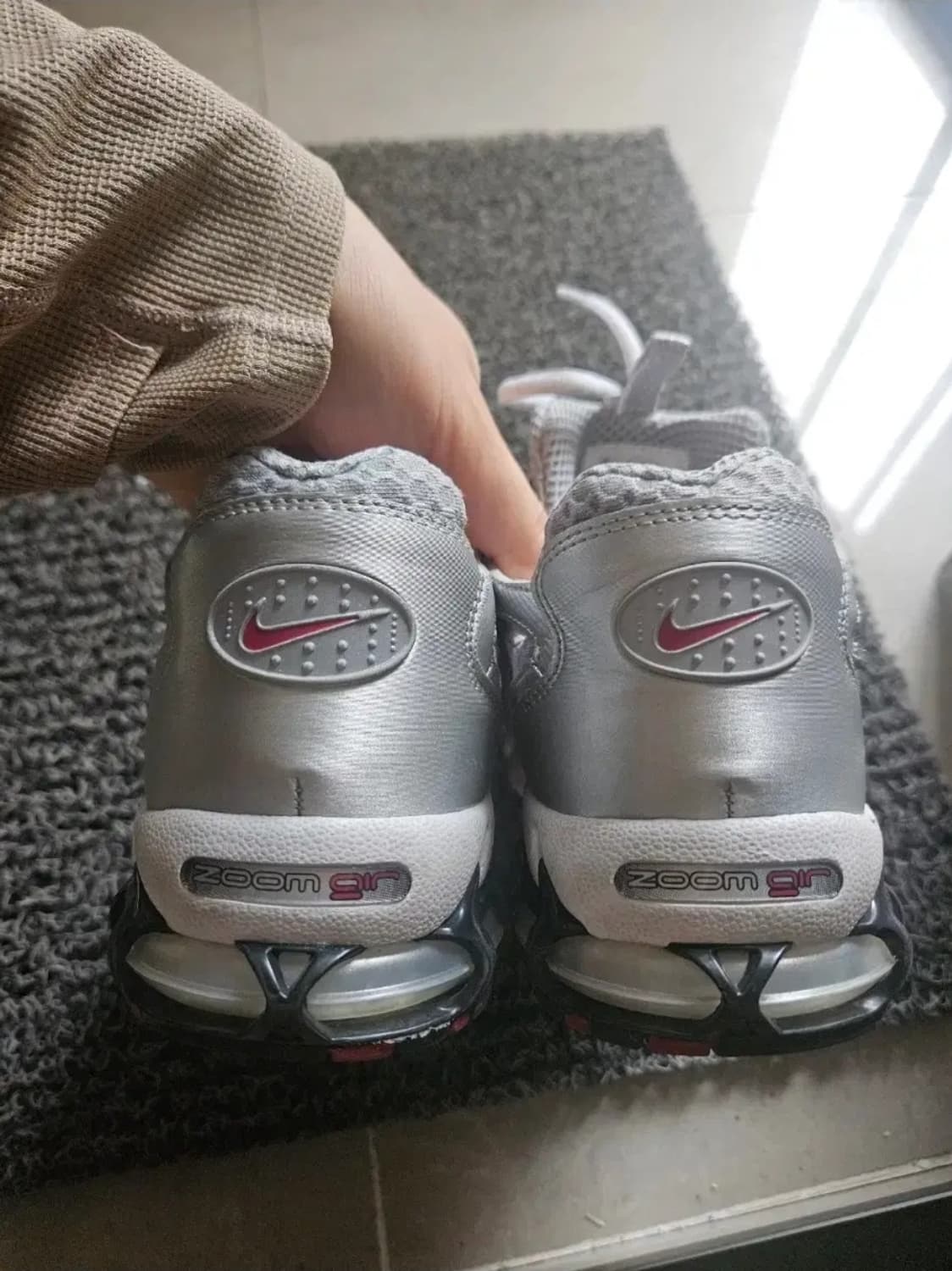 나이키 에어 줌 스피리돈 케이지 2 메탈릭 실버 상품이미지3