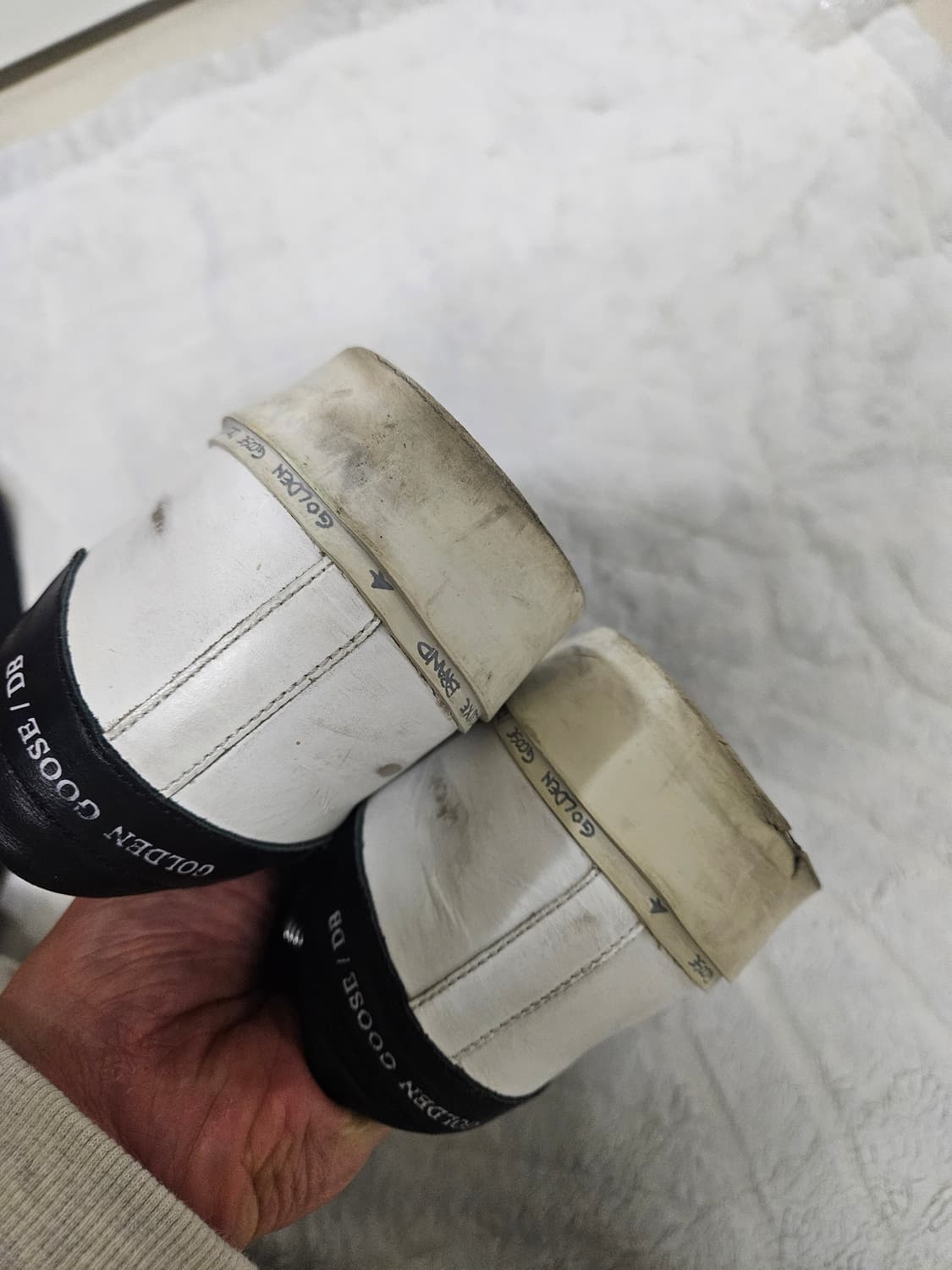 골든구스 하이스타 흰/검 스니커즈 41사이즈 상품이미지2