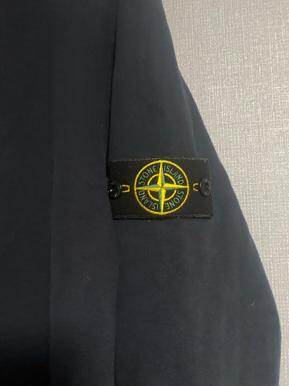 정품)스톤아일랜드 맨투맨 네이비M 상품이미지5