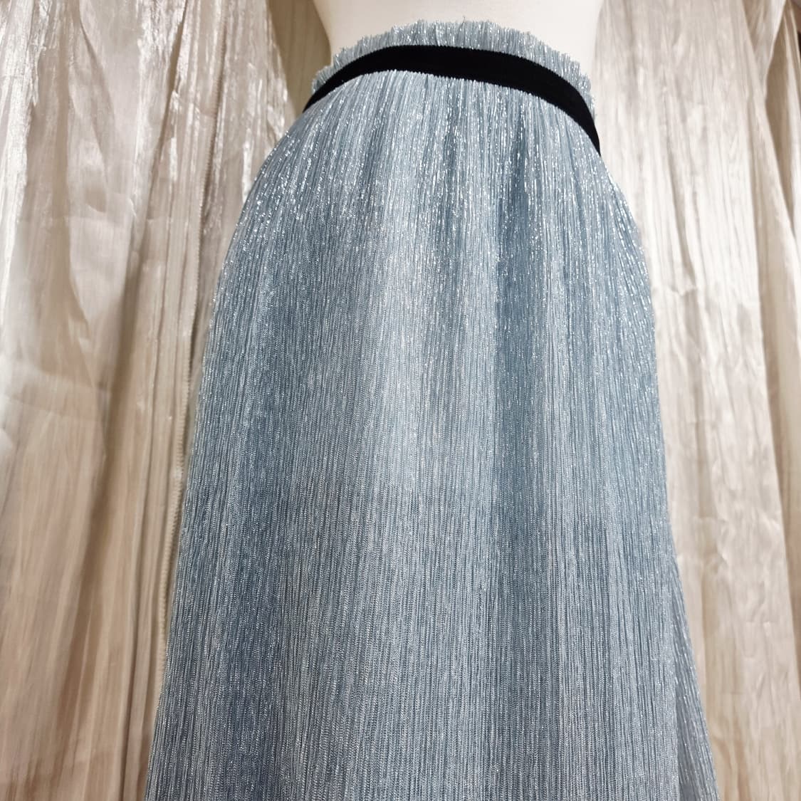 maje 마쥬 캉캉 글리터 스커트 치마 (표기36) 실착5회 미만 상품이미지4