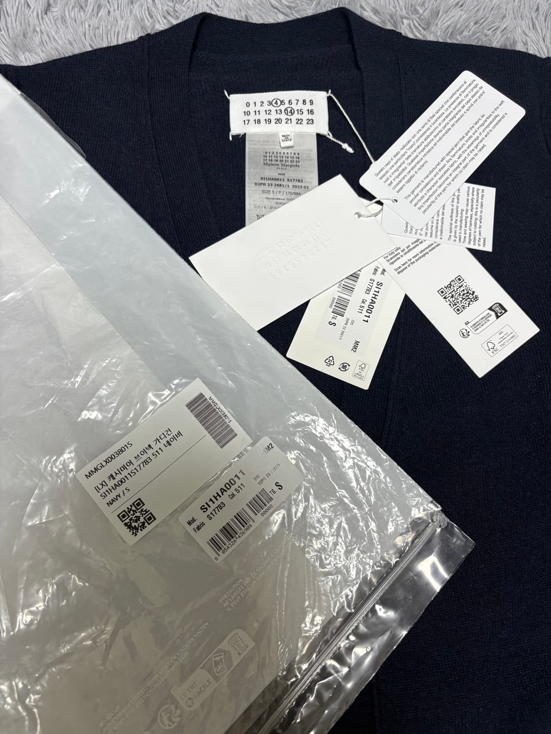 [새상품] 메종 마르지엘라 캐시미어 가디건 상품이미지6