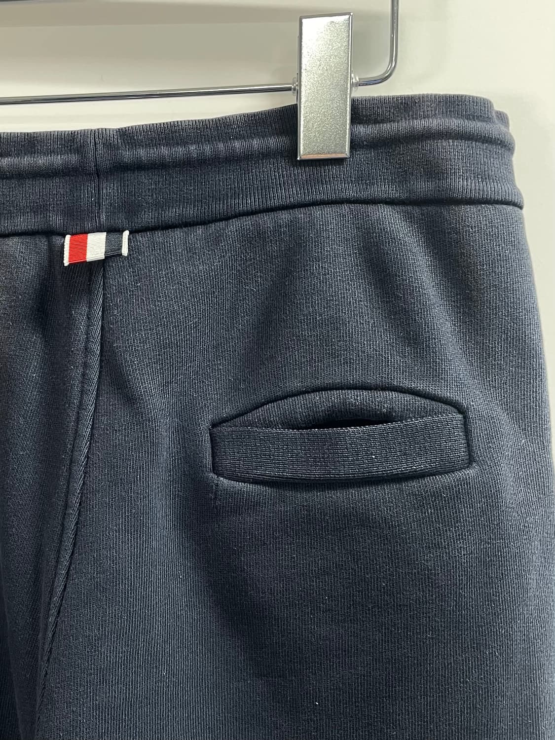 톰브라운 삼선 트레이닝 조거팬츠 (onp.32)   상품이미지6