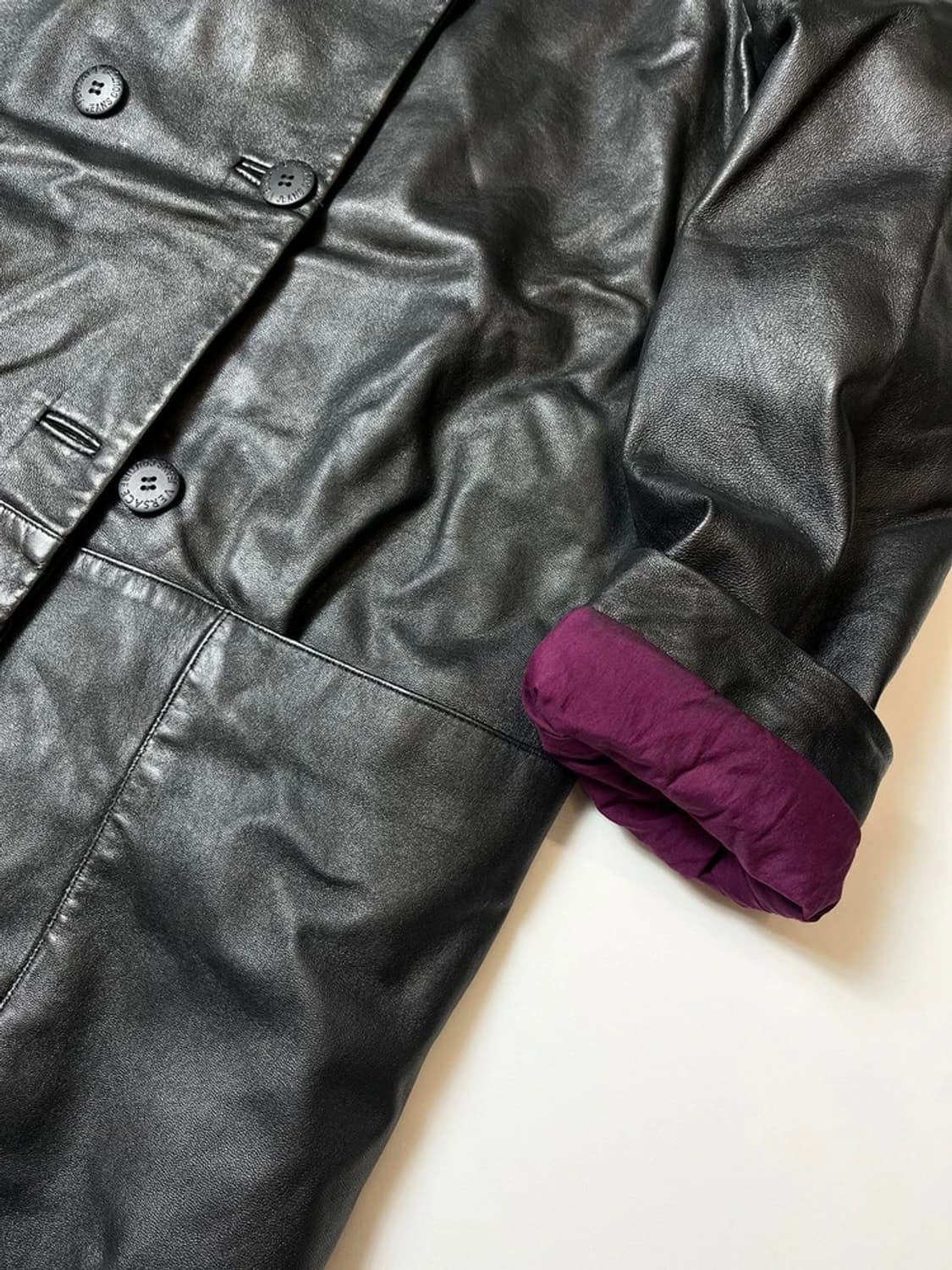 베르사체 90's 더블 브레스티드 소가죽 롱 코트 PN8766 상품이미지3