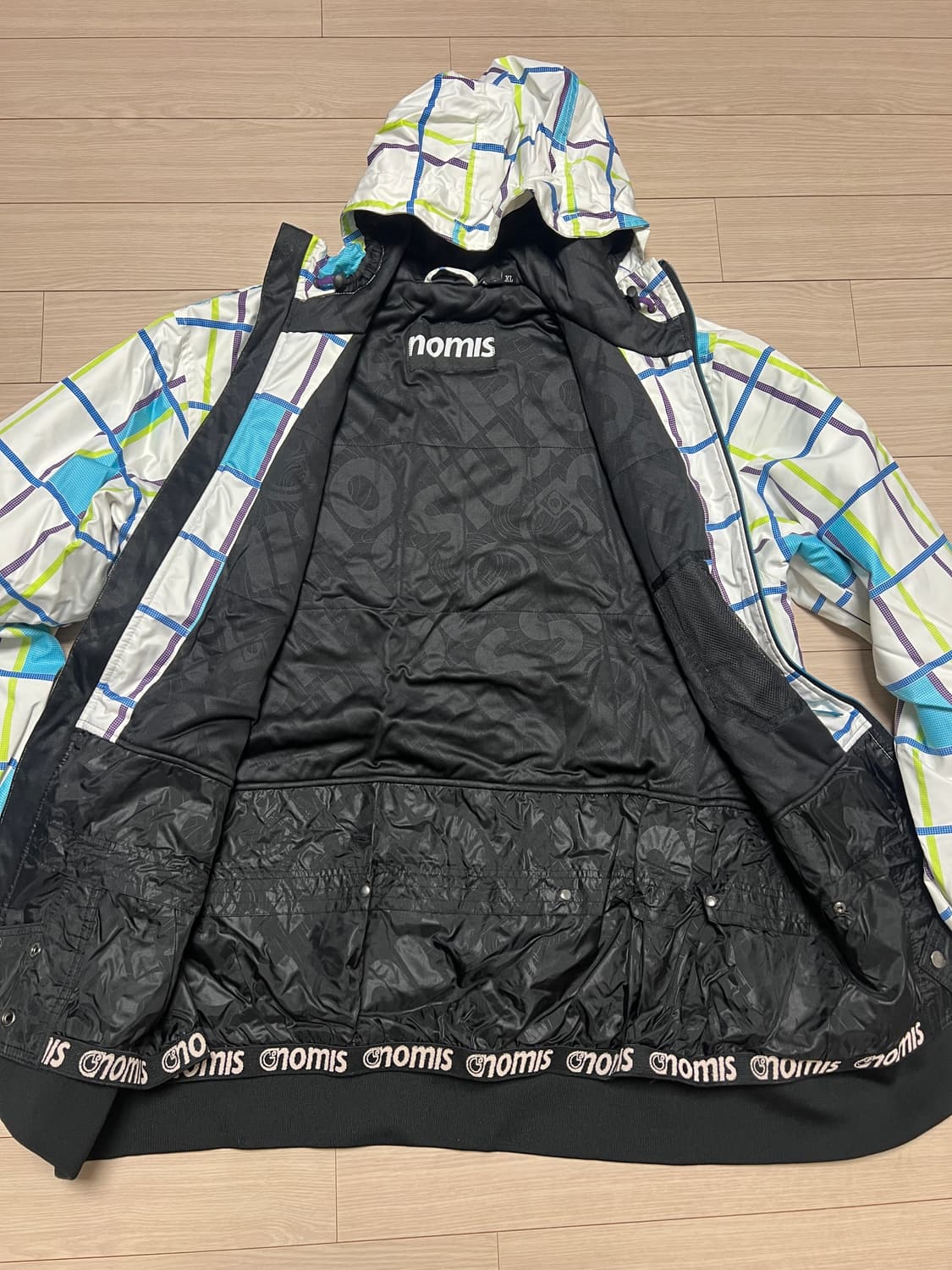 노미스(nomis) 스노우 자켓 화이트 체크 패턴 / XL 상품이미지9