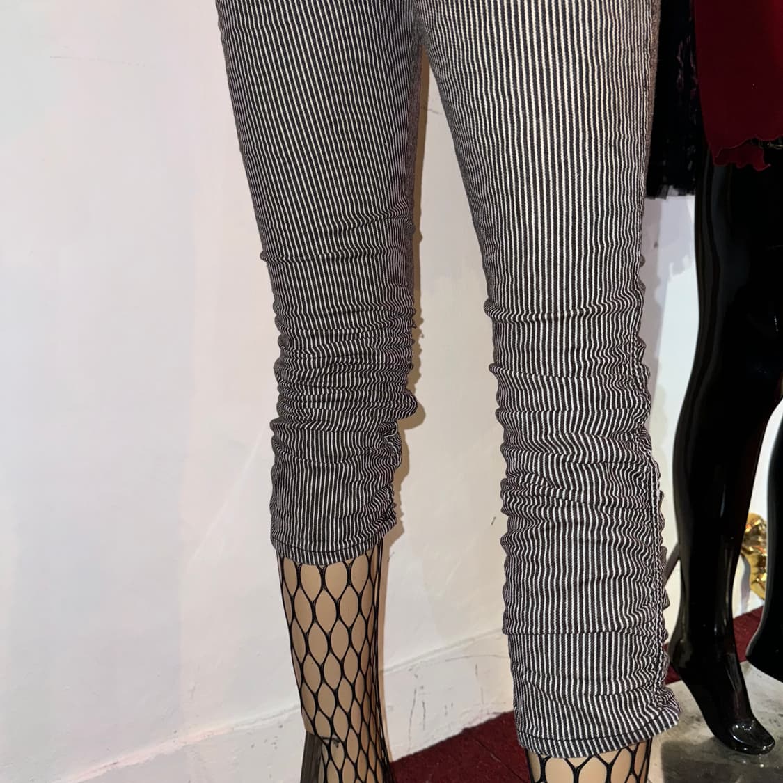 스트라이프 밑단 셔링 7부바지 상품이미지6